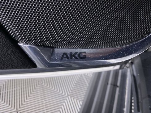 Used 2021 Cadillac Escalade ESV Premium Luxury Platinum image 14