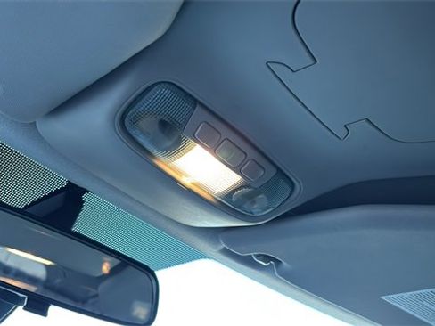 Used 2015 Ford Transit Connect XLT image 23