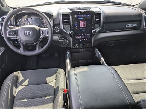 Used 2025 RAM 1500 Big Horn RWD image 17