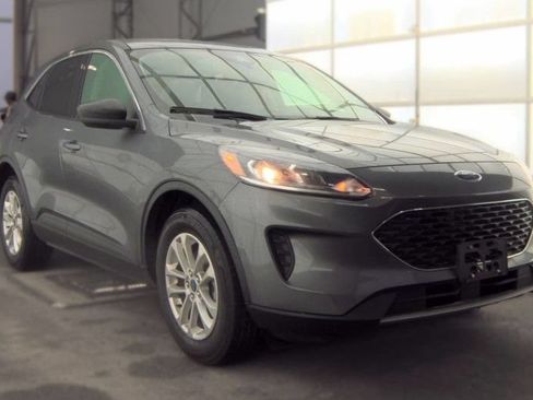 Used 2022 Ford Escape SE AWD/4WD image 1