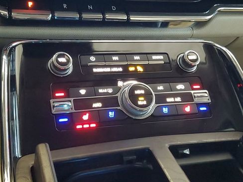 Used 2021 Lincoln Navigator Reserve w/ Luxury Package image 19