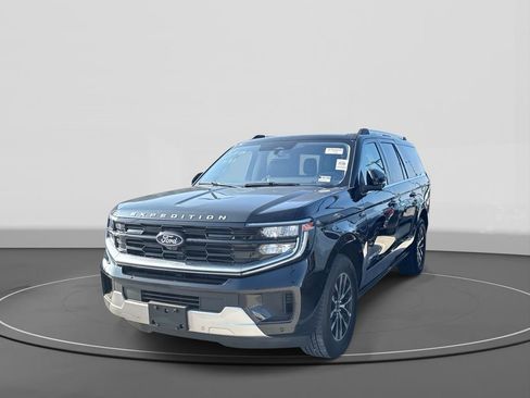 Used 2025 Ford Expedition Max Platinum image 4