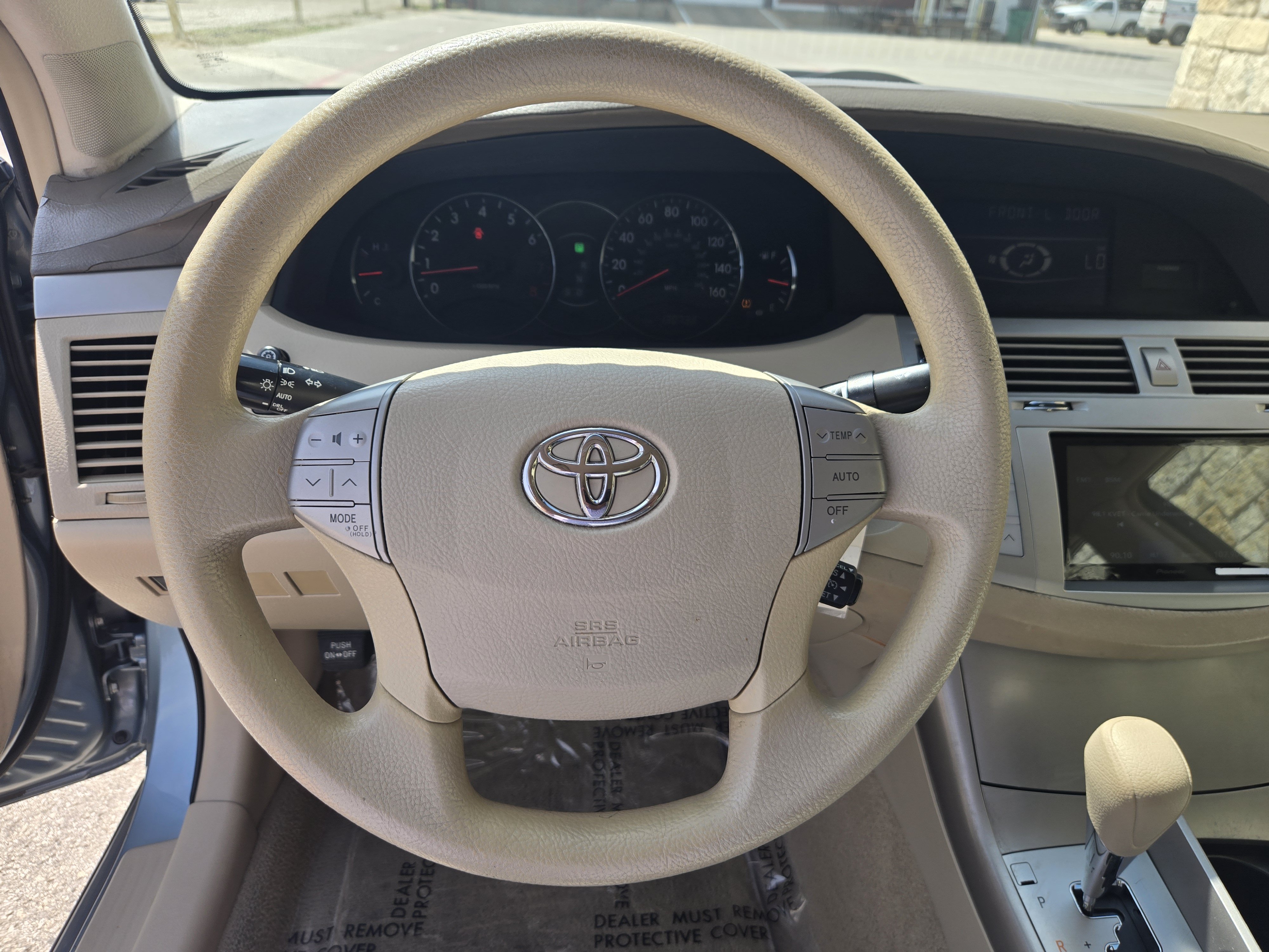 Used 2009 Toyota Avalon XL FWD image 12