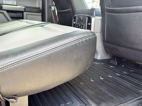 Used 2020 Ford F350 XLT w/ XLT Premium Package image 23