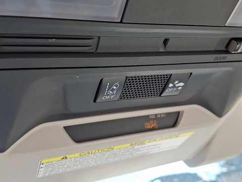 Used 2022 Subaru Impreza 2.0i image 32