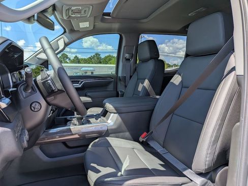 New 2026 Chevrolet Silverado 1500 LTZ w/ LTZ Premium Package AWD/4WD image 14