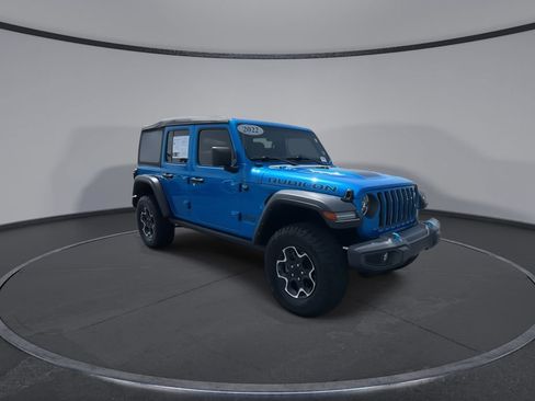 Used 2022 Jeep Wrangler Unlimited Rubicon 4xe w/ Cold Weather Group AWD/4WD image 3