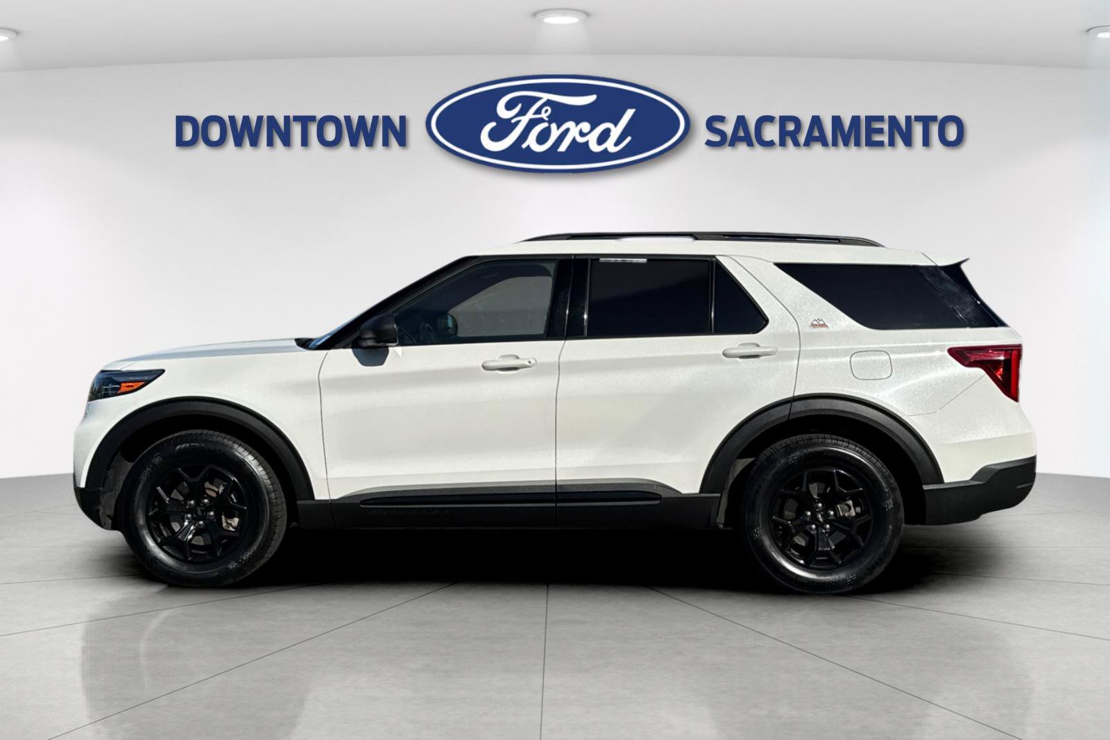 Used 2022 Ford Explorer Timberline AWD/4WD image 3
