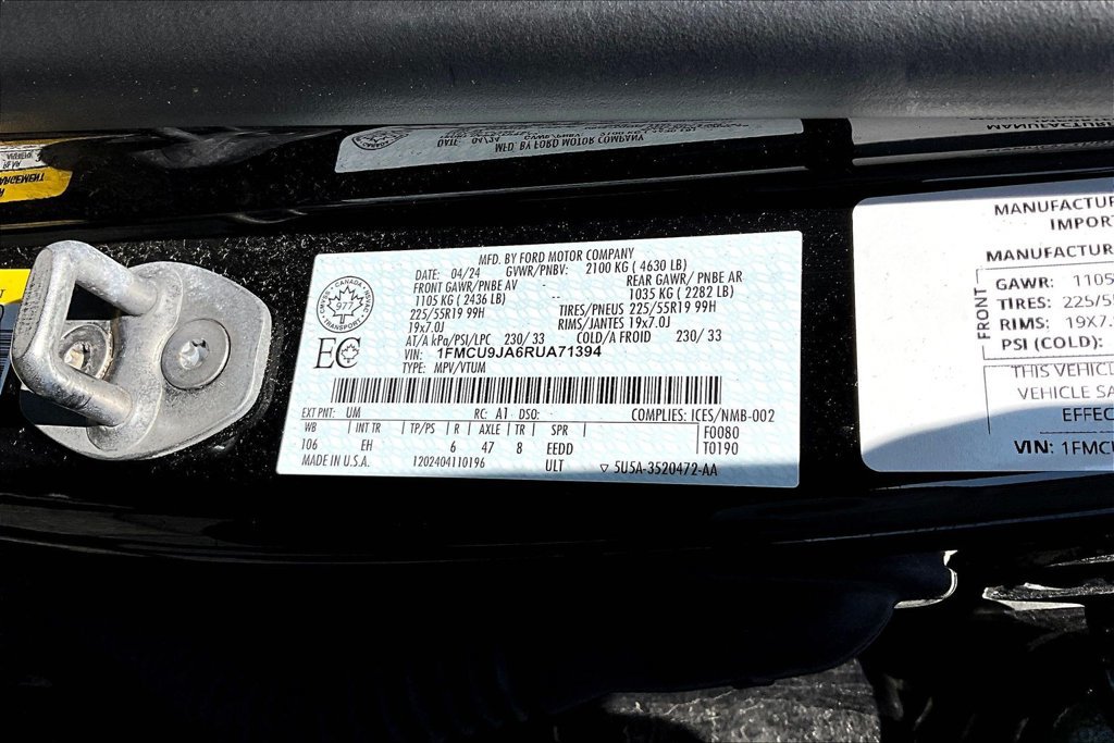 Used 2024 Ford Escape Platinum AWD/4WD image 19