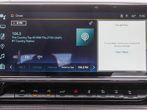 Used 2024 Chevrolet Silverado 1500 ZR2 w/ Technology Package image 39