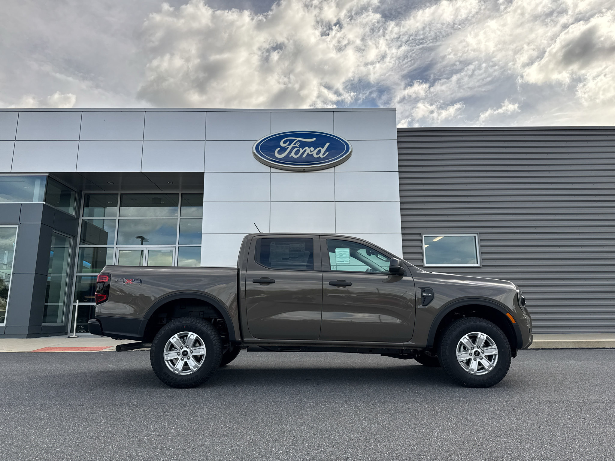 New 2026 Ford Ranger XL w/ Trailer Tow Package AWD/4WD image 2