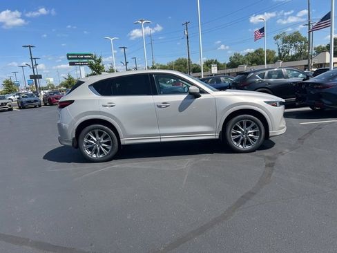 New 2025 MAZDA CX-5 AWD 2.5 S w/ Premium Plus Pkg image 6