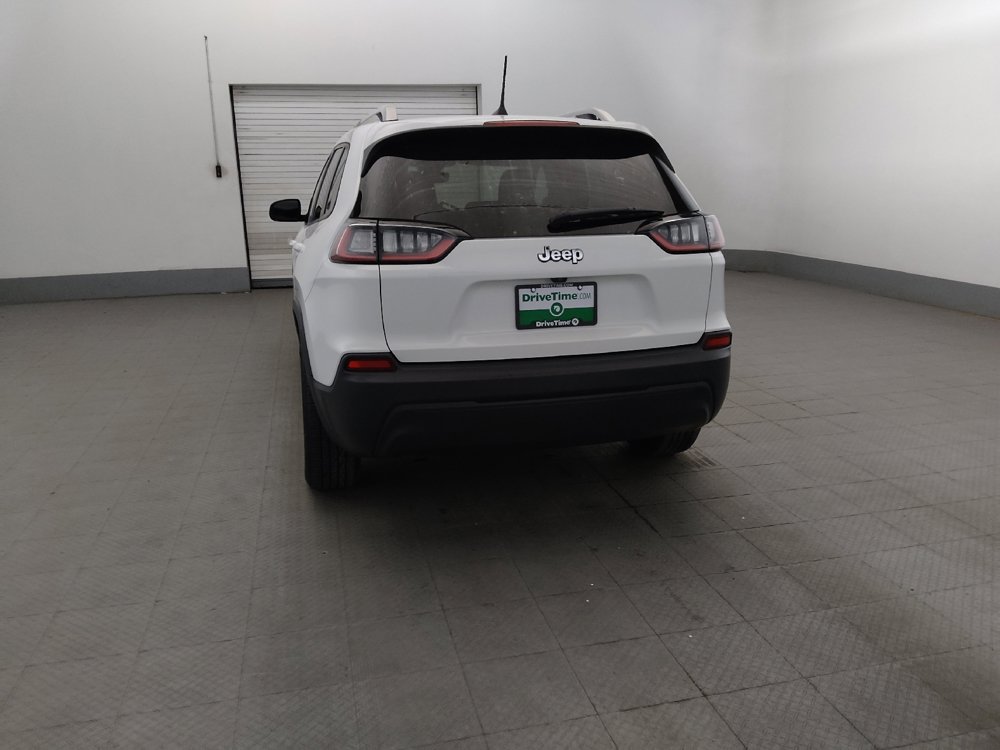 Used 2021 Jeep Cherokee Latitude FWD image 6