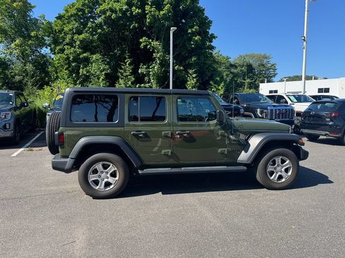Used 2021 Jeep Wrangler Unlimited Sport AWD/4WD image 3