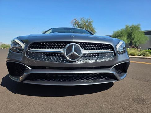 Used 2018 Mercedes-Benz SL 550 image 13