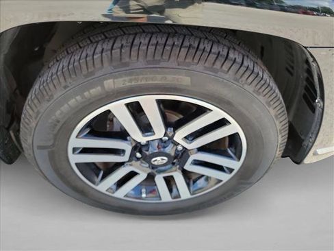 Used 2019 Toyota 4Runner Limited RWD image 10
