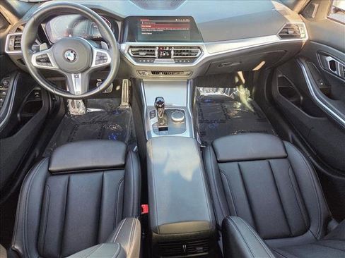 Certified 2022 BMW 330i xDrive Sedan w/ M Sport Package image 17