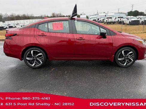 Certified 2025 Nissan Versa SR w/ Trunk Package image 6