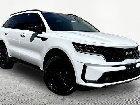 Used 2023 Kia Sorento SX FWD image 3