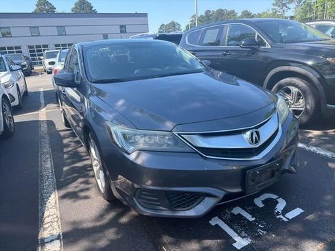 Used 2017 Acura ILX FWD image 2