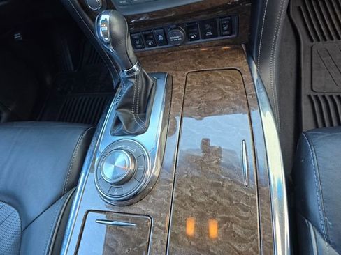 Used 2016 INFINITI QX80 Luxe w/ 22" Wheel Package image 25