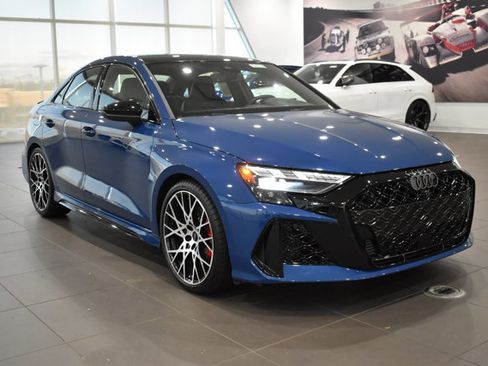 Used 2025 Audi RS 3 w/ RS Technology Package image 5