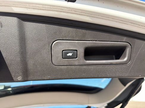 Used 2020 Acura MDX SH-AWD w/ Technology Package image 10