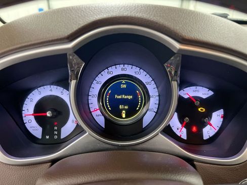 Used 2012 Cadillac SRX Luxury FWD image 12