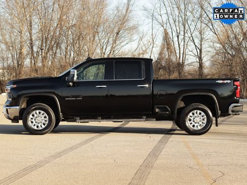 Used 2024 Chevrolet Silverado 2500 LTZ image 4