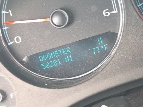 Used 2013 Chevrolet Tahoe LT AWD/4WD image 5