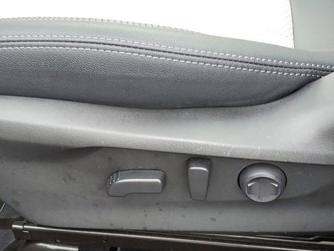 Certified 2023 Subaru Forester Premium image 20