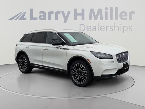 Used 2022 Lincoln Corsair Reserve FWD image 7