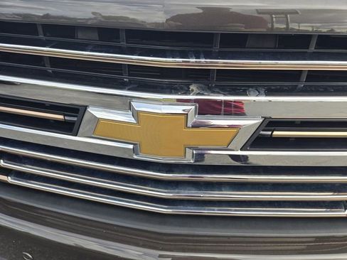 Used 2021 Chevrolet Silverado 1500 High Country w/ Z71 Off-Road Package AWD/4WD image 31
