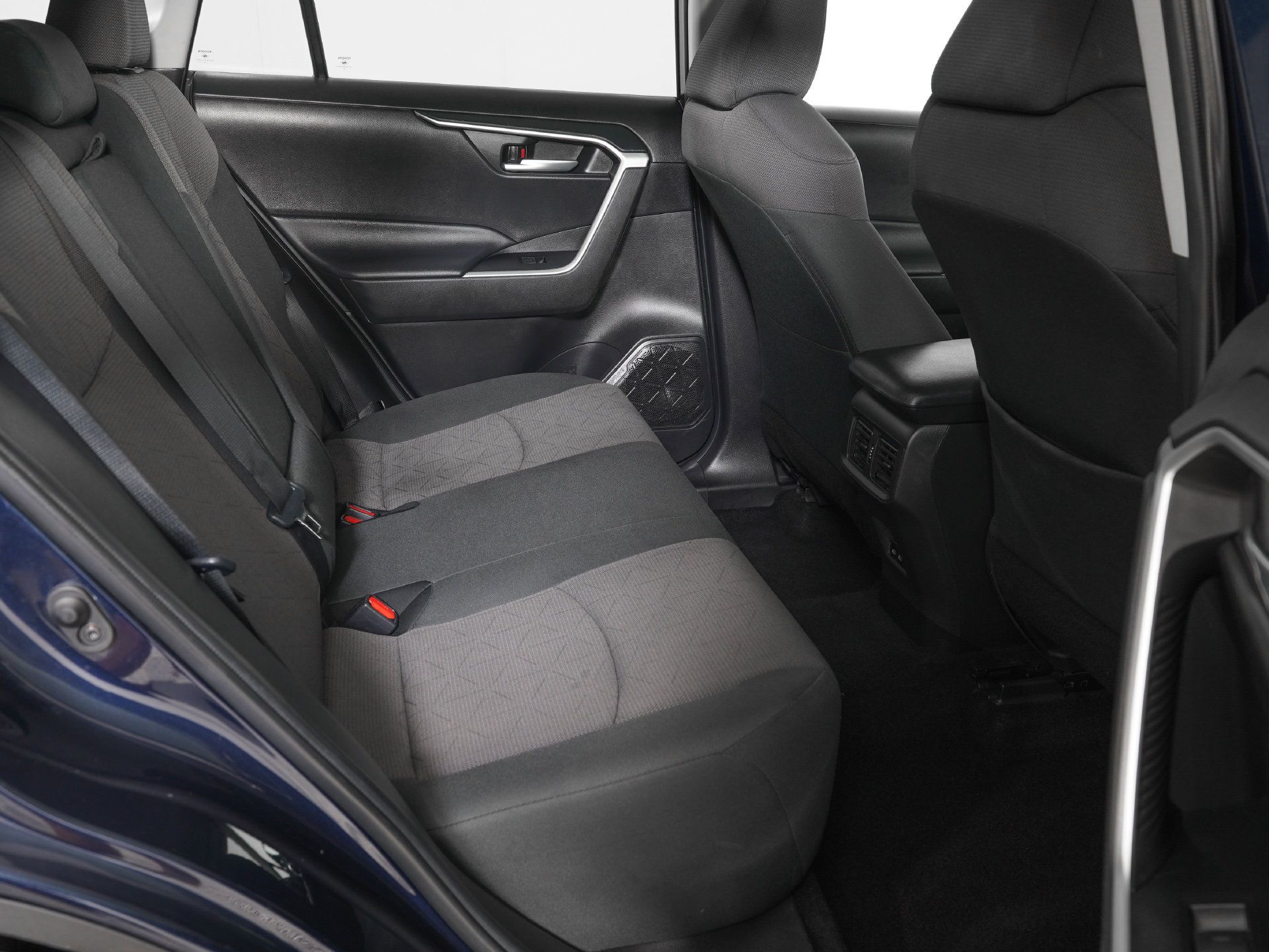 Used 2024 Toyota RAV4 XLE AWD/4WD image 10