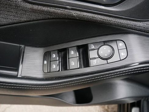 Certified 2023 Nissan Rogue SV AWD/4WD image 16