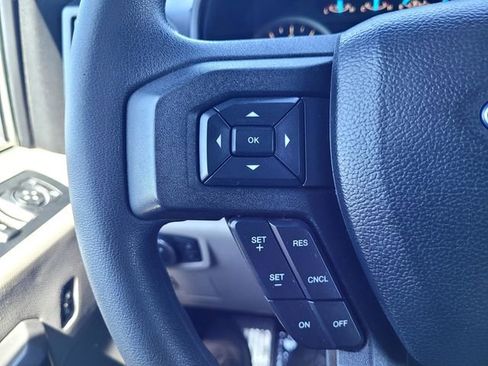 Used 2015 Ford F150 XLT RWD image 24