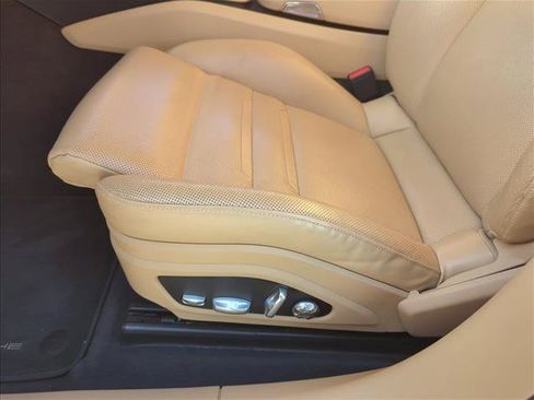 Used 2018 Porsche Panamera 4 AWD/4WD image 12