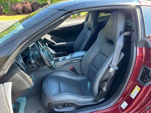 Used 2016 Chevrolet Corvette Z06 w/ 3LZ Preferred Equipment Group RWD image 39