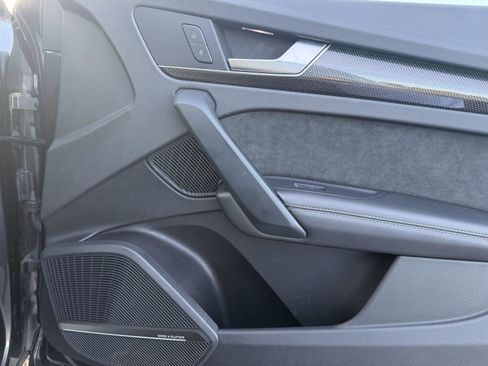 Used 2018 Audi SQ5 Prestige image 36