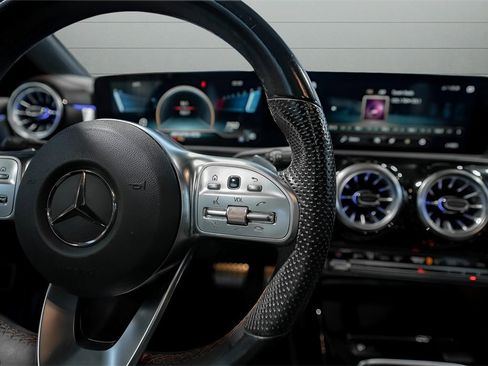 Used 2022 Mercedes-Benz CLA 35 AMG 4MATIC image 22