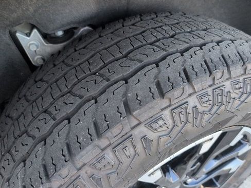 Used 2024 Chevrolet Traverse Z71 w/ LPO, Floor Liner Package image 10