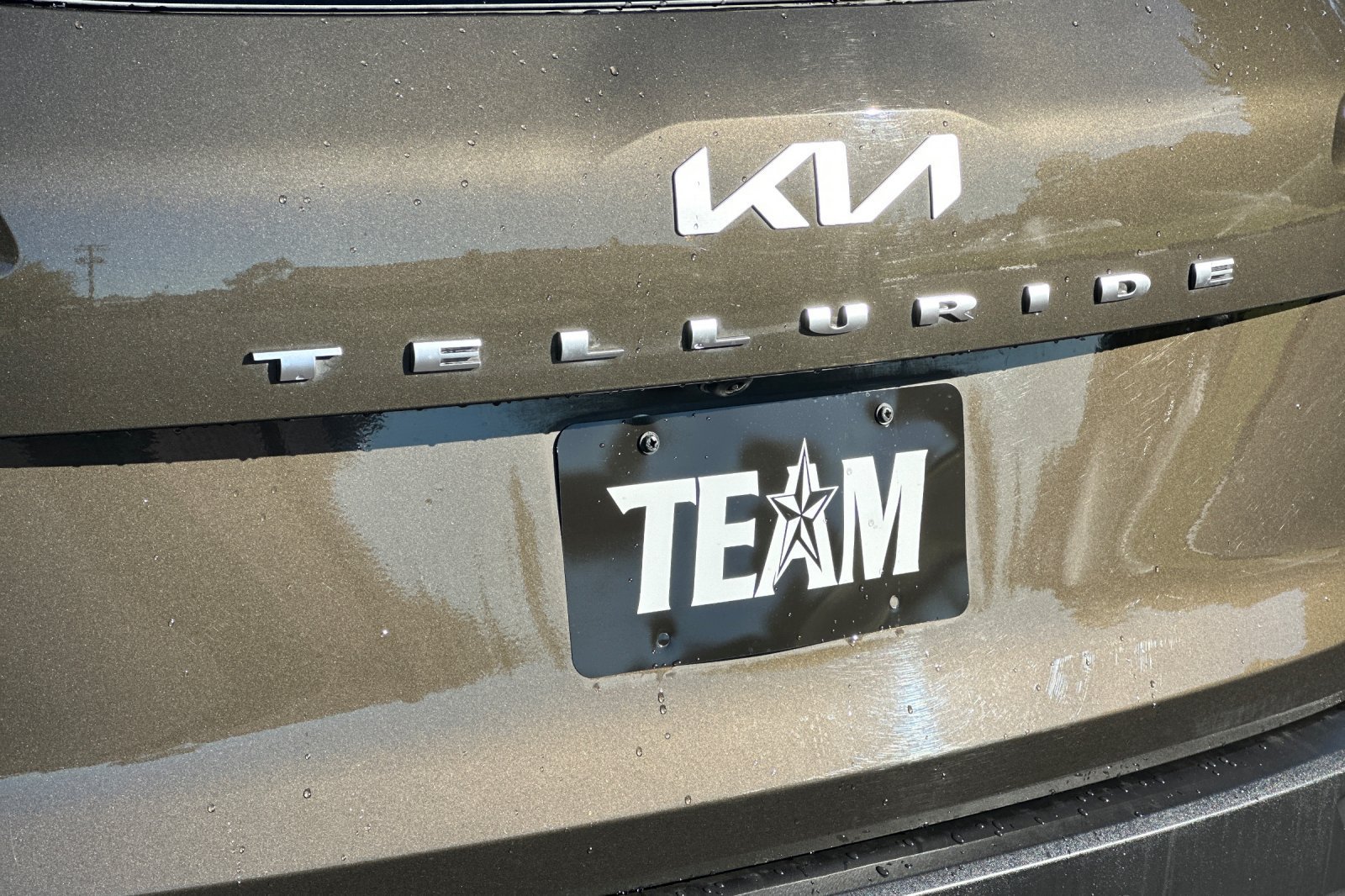 Used 2022 Kia Telluride SX w/ Towing Package FWD image 28