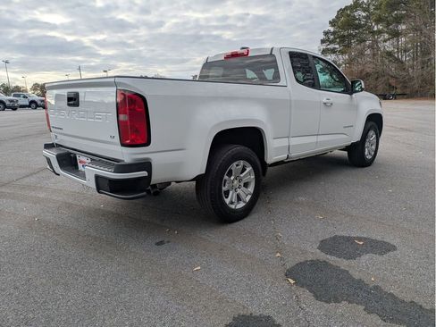 Used 2022 Chevrolet Colorado LT w/ Fleet Safety Package image 6