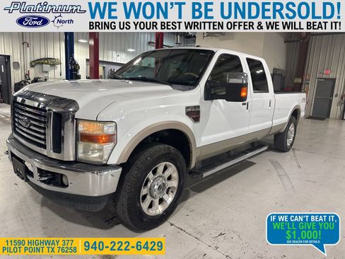 Used 2010 Ford F250 Lariat image 1