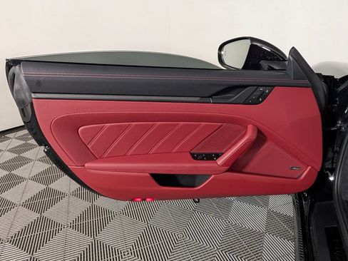 Certified 2026 Porsche 911 Targa 4 GTS AWD/4WD image 23