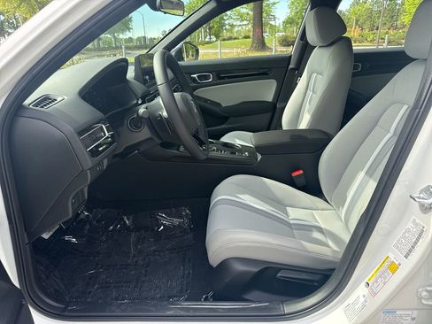 New 2026 Honda Civic Sport image 13