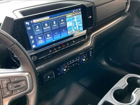 Used 2025 Chevrolet Silverado 1500 LT RWD image 11