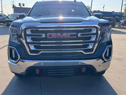 Used 2019 GMC Sierra 1500 SLT AWD/4WD image 2