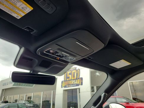 New 2026 Lincoln Navigator Reserve image 30