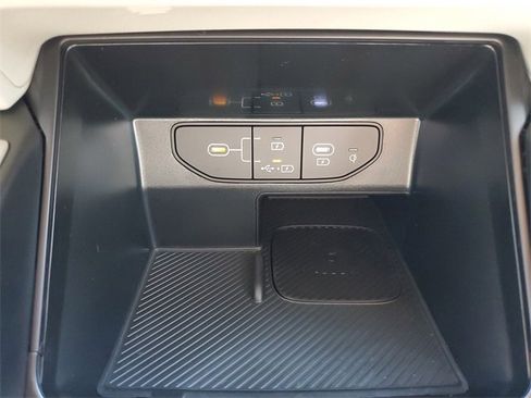 New 2026 Kia Sorento S w/ S Panoramic Sunroof Package image 35